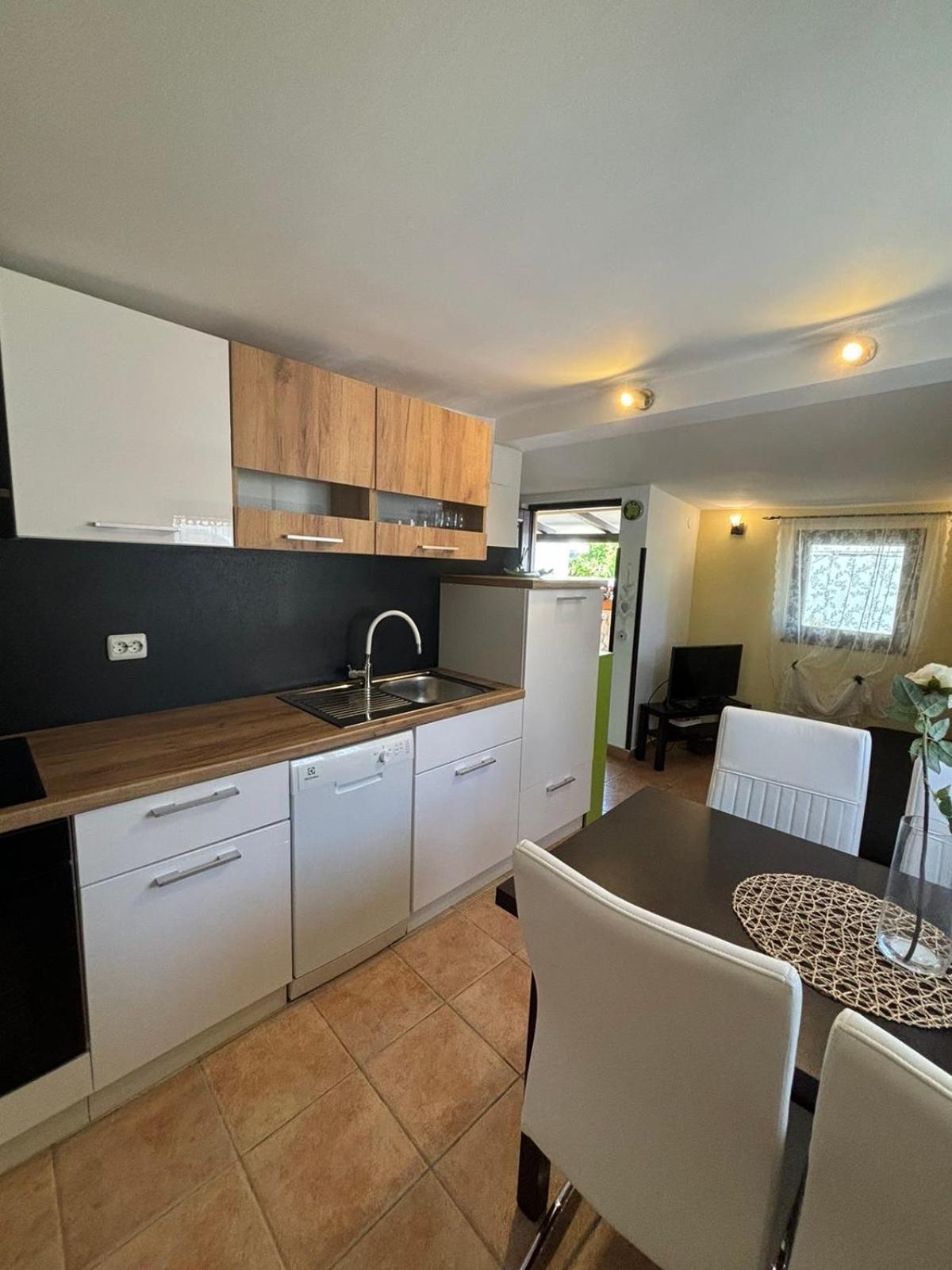 Apartment Kaucic Banjole Eksteriør bilde